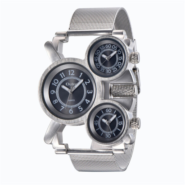 Large-dial compass-style men’s watch with stainless steel mesh strap, featuring quartz CITIZEN movement and water-resistant design.