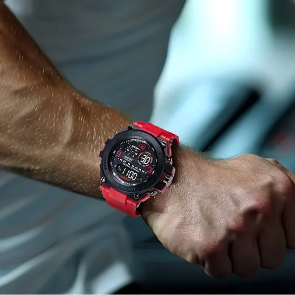 Rugged Texman wristwatch with alloy case and silicone strap